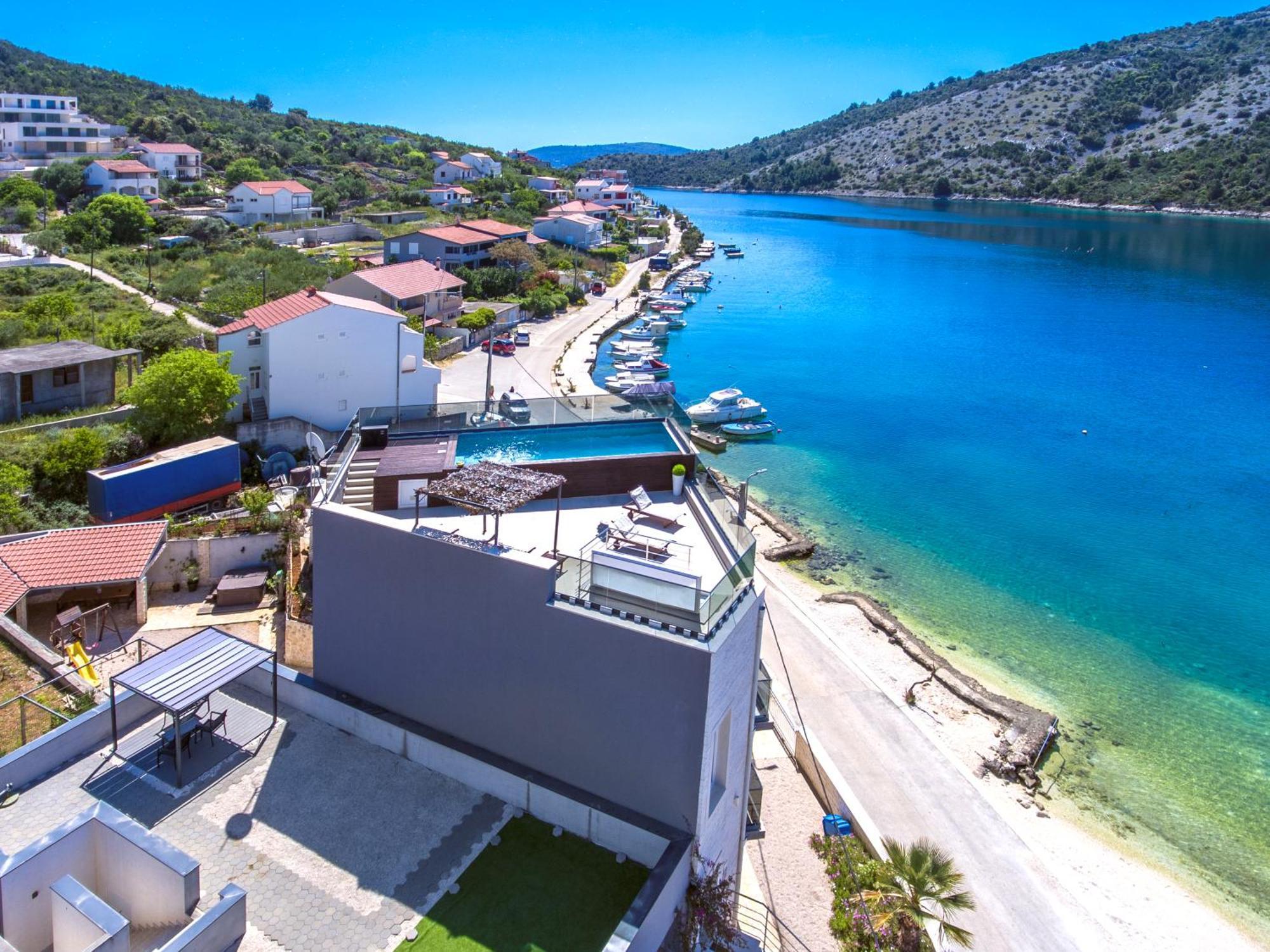 Beachfront Luxury Villa Vinišće Dış mekan fotoğraf